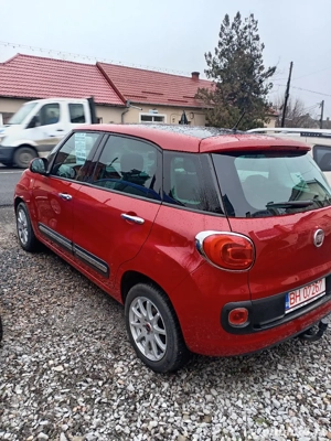 Autoturism  - imagine 4