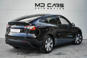 Tesla Model Y Long Range AWD - imagine 3