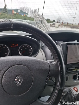 Vand renault trafic 2012