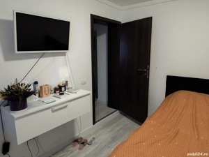 Proprietar vand apartament 4 camere  - imagine 3