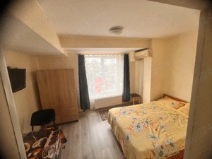  piața romana central - imagine 2