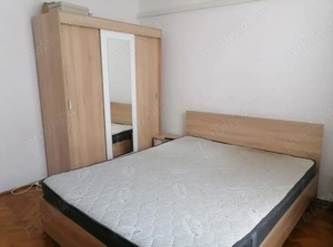 Apartament cu 3 camere in Alexandru cel Bun-Piata Voievozilor