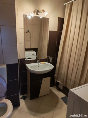 Închiriez garsonieră 