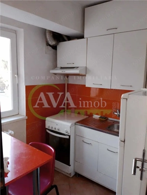 Garsoniera confort 1 zona Garii - imagine 5