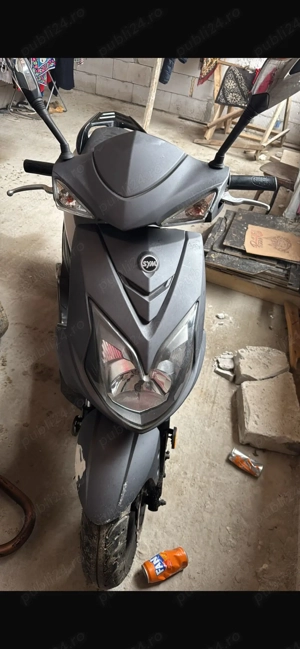 vînd scuter 50 cm cu acte in regulă an 2020    - imagine 5
