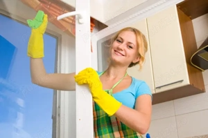 Ingrijitoare batrani si bolnavi la domciliu   Menajere la domiciliu - orice program cautat ! - imagine 4