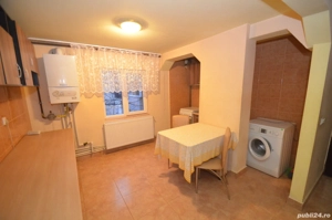 Apartament cu 2 camere decomandat cu centrala