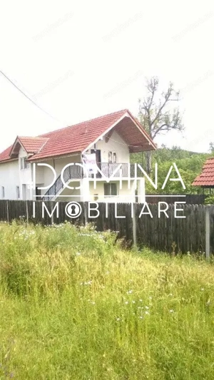 Vânzare casă P+1, cu teren 3.200 mp, în comuna Logrești, sat Măru  - imagine 6