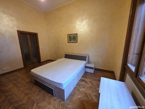 Apartament 3 camere de închiriat   Ultracentral, Piața Victoriei | Clădire istorică - imagine 3