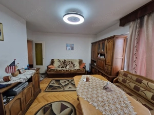 Apartament 3 camere, 69 mp, zona Ultracentral - imagine 3