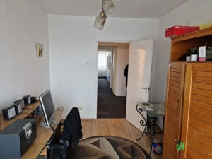 Apartament 3 camere, 69 mp, zona Ultracentral - imagine 8