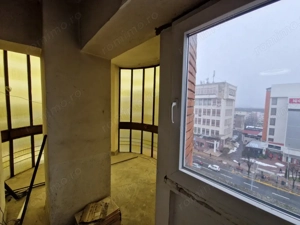 Apartament 3 camere, 69 mp, zona Ultracentral - imagine 4