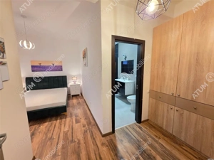 Apartament cu 3 camere decoamndate curte si terasa in zona Selimbar - imagine 5