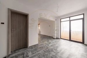 Casă spațioasă P+1+M – Izvorani, Ștefănești | Ideală pentru 2 familii! - imagine 12