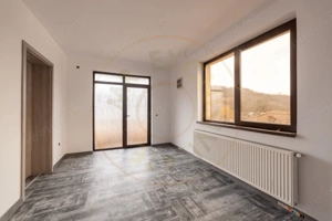 Casă spațioasă P+1+M – Izvorani, Ștefănești | Ideală pentru 2 familii! - imagine 16