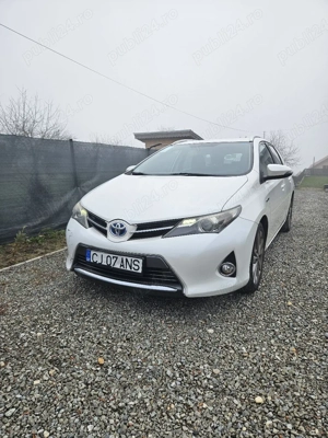 Toyota Auris Hybrid de vanzare - imagine 3