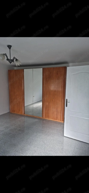 Garsoniera parter,vedere stradala str Amaradia 37mp - imagine 3