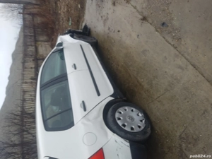 Vand golf 5  avariat - imagine 4