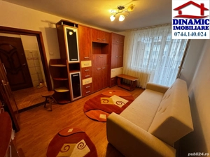 Ap 2 cam, Dărmănești, zona șc. nr. 5. Preț 1350 lei  lunar - imagine 3