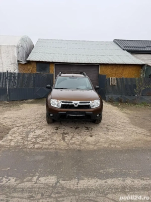 duster  de vanzare an 2012 benzina  - imagine 3