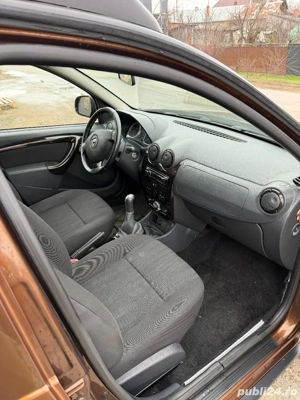 duster  de vanzare an 2012 benzina  - imagine 4