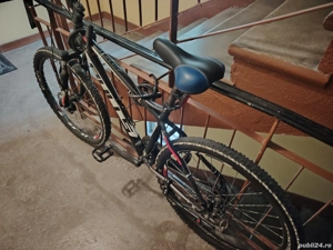 Vând bicicleta , stare uzata