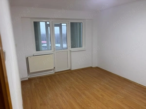 Vanz. Ap. 3 cam. cf.1 dec., et.7 din 10, supr. utila 64.mp., renovat complet, Viziru - Calarasilor 