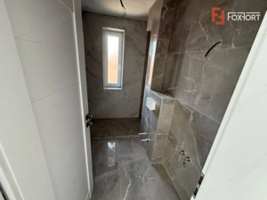 Apartament de vanzare cu 2 camere in zona Giroc - imagine 2