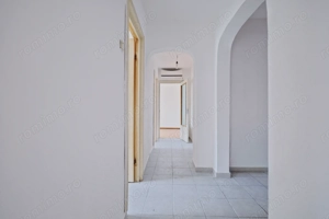 Apartament 3 camere în Mangalia , 600 m până la plajă - imagine 3