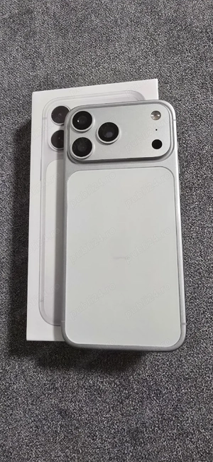 iPhone  17 Pro Max - imagine 5