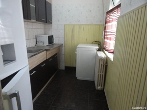 Apartament 1 camera decomandat intr-un bloc de apartamente in Confectii, renovat, mobilat - imagine 13