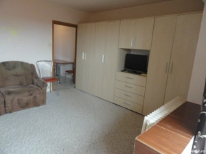 Apartament 1 camera decomandat intr-un bloc de apartamente in Confectii, renovat, mobilat - imagine 8