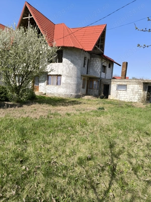 Vând casă  - imagine 2