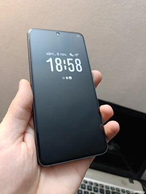 Vând Samsung Galaxy S21 FE 5G 