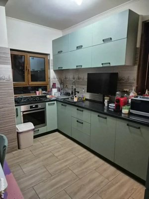 Super preț! Vilă Cazasu str Râmnicu Sărat ! Posibilitate rate - imagine 10