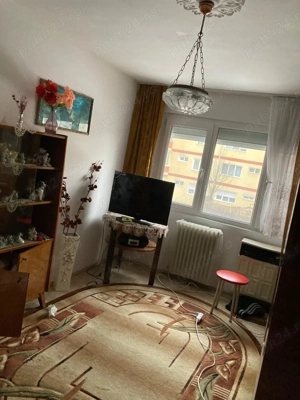 Etaj 1 proprietar .2  camere resita  - imagine 9