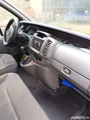 Vând Opel Vivaro  an 2007   2500 diesel  3999 Euro.  - imagine 3