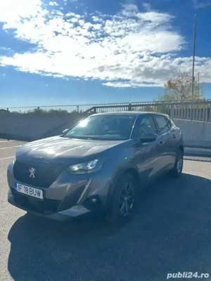 Peugeot 2008 An 2021 1.2 benzina  - imagine 2
