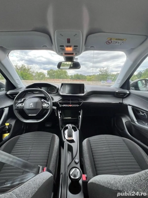 Peugeot 2008 An 2021 1.2 benzina  - imagine 6