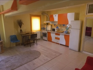 Garsoniera moderna in Trivale, stradal, complexul II 