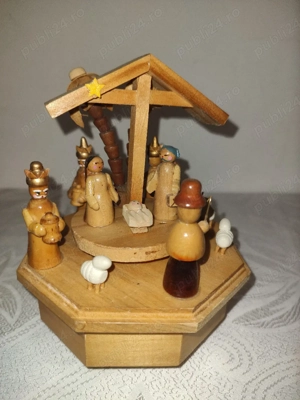 Cutie muzicala vintage