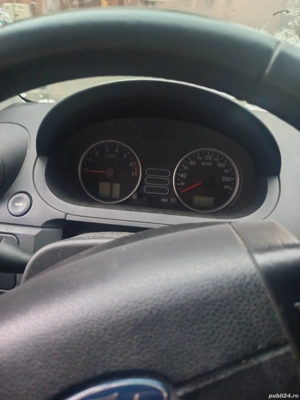 Ford Fiesta - imagine 4