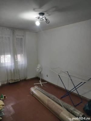 vand apartament