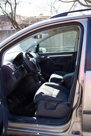 Vand Volkswagen Touran an 2014 - imagine 9