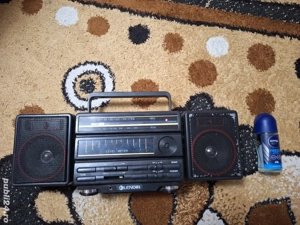Mini radio boombox lenoir
