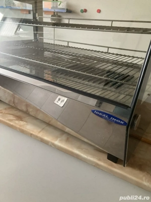 vand vitrina calda pt patiserie