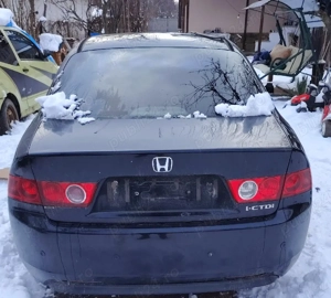 dezmembrez honda accord 