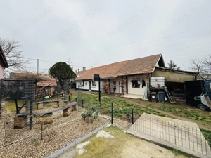 Casă cochetă - Cartierul Episcopia Bihor - IMOBIHOR -109.500  - imagine 2