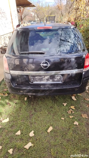 dezmembrez astra h  - imagine 3