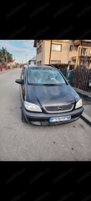 dezmembrez opel zafira  - imagine 2